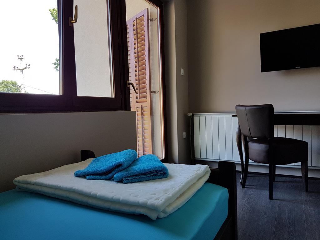 Apartmani Simic Валево Экстерьер фото