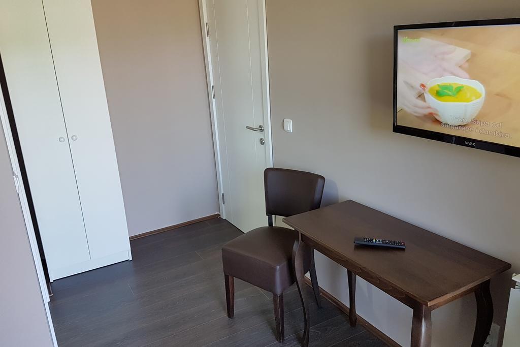 Apartmani Simic Валево Экстерьер фото