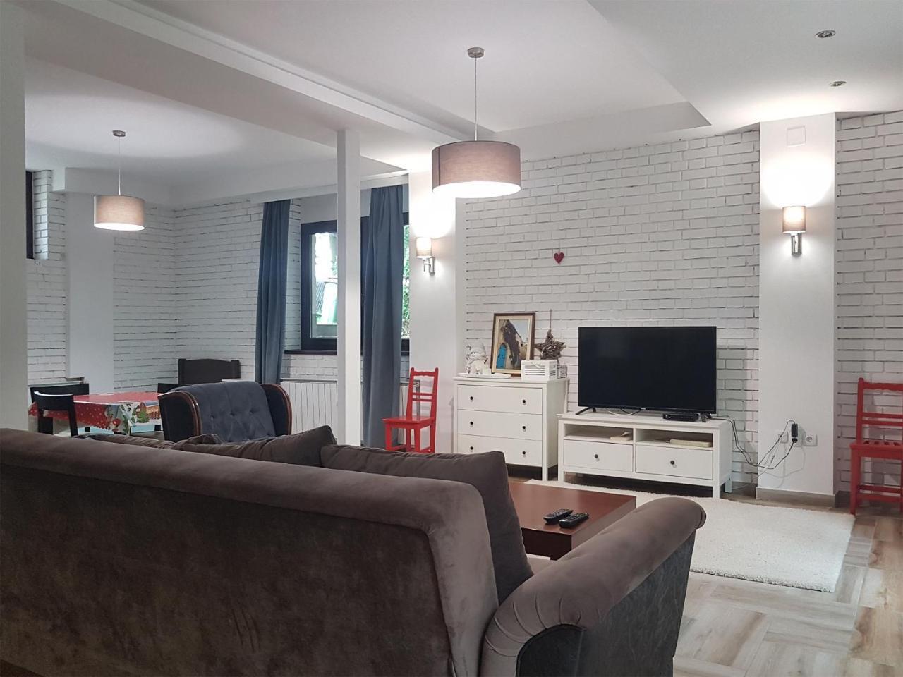 Apartmani Simic Валево Экстерьер фото